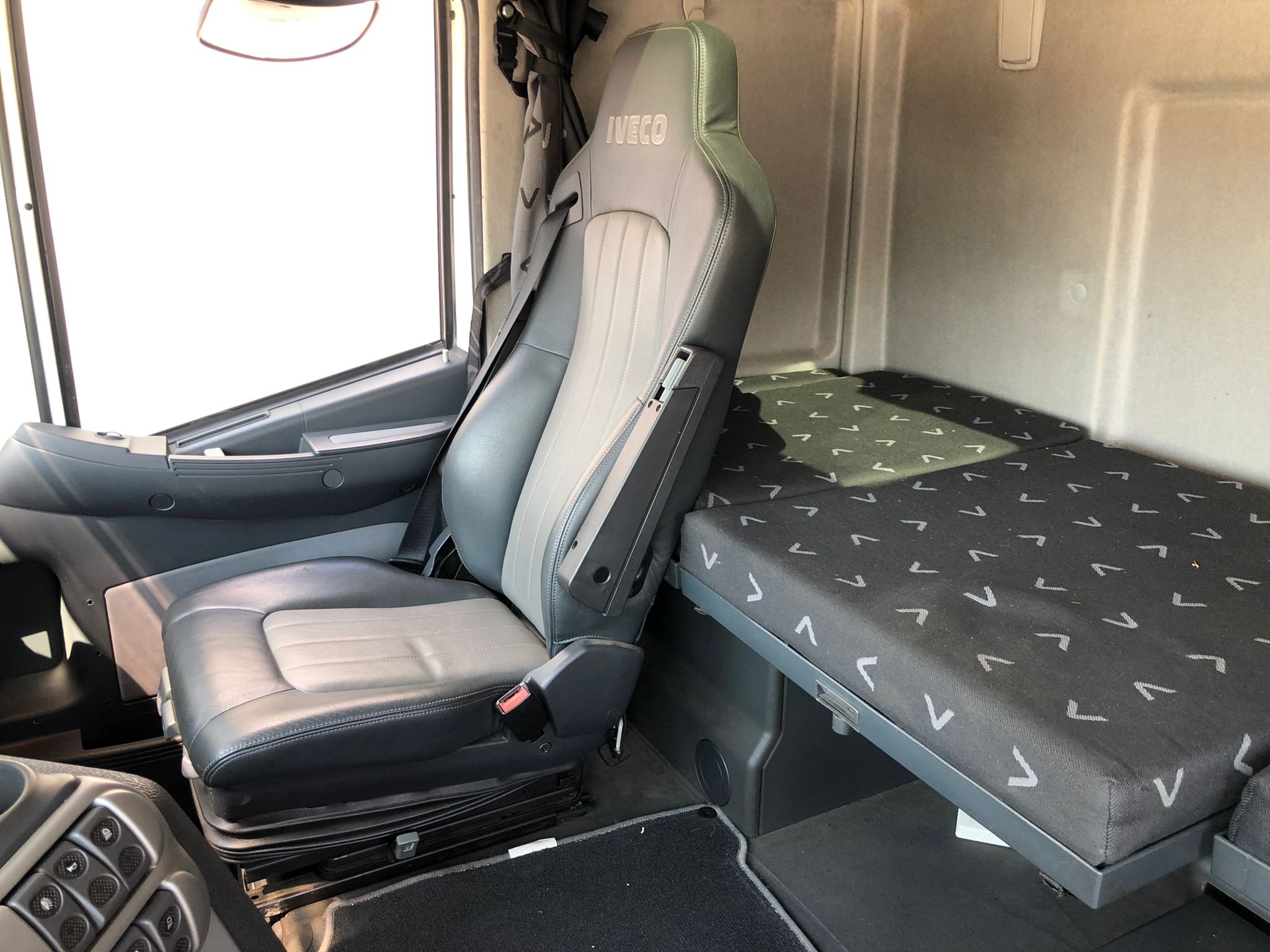 IVECO STRALIS 500 CASSONE CENTINA ALLA FRANCESE EURO 5 in vendita - foto 11