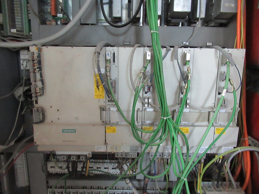 FRESATRICE A BANCO FISSO SACHMAN T15 HS in vendita - foto 6