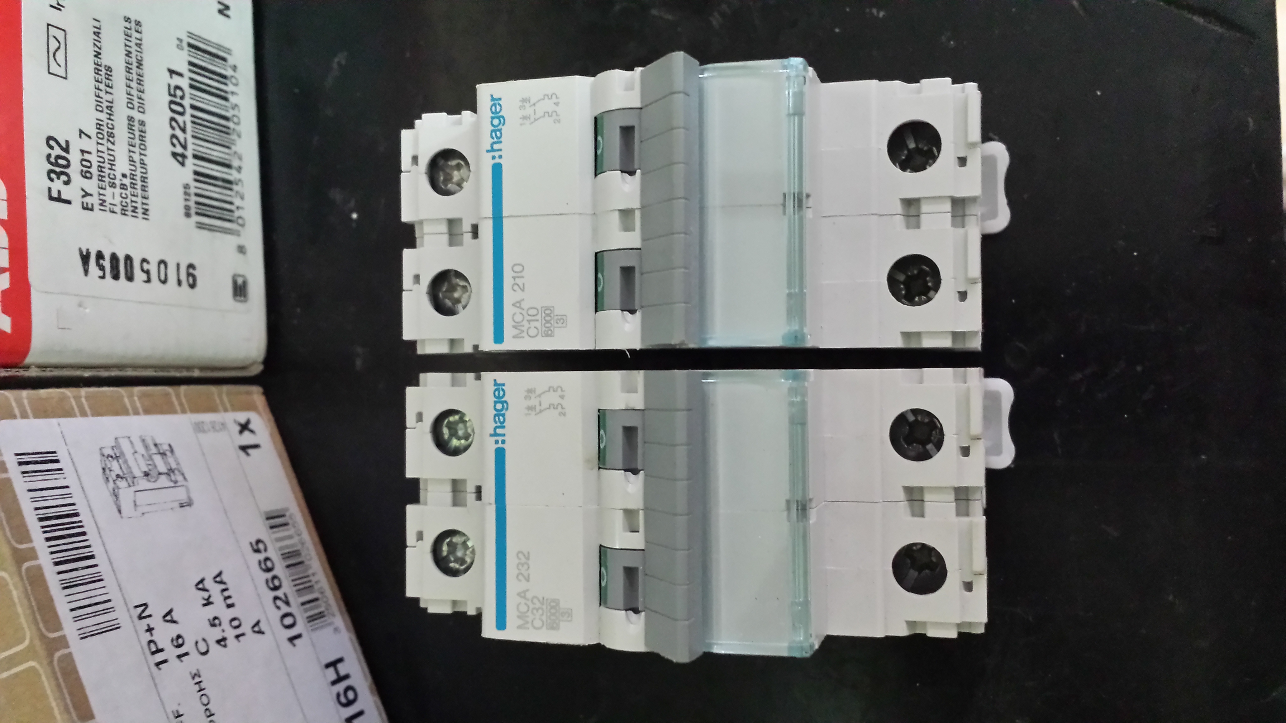 Magnetotermici e scatole elettriche in vendita - foto 4
