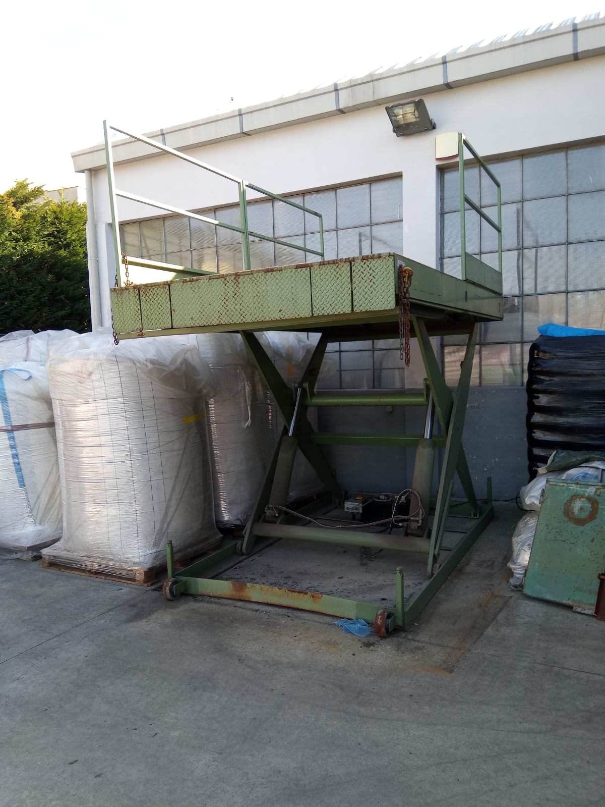 Piatta forma per carico containers in vendita - foto 3
