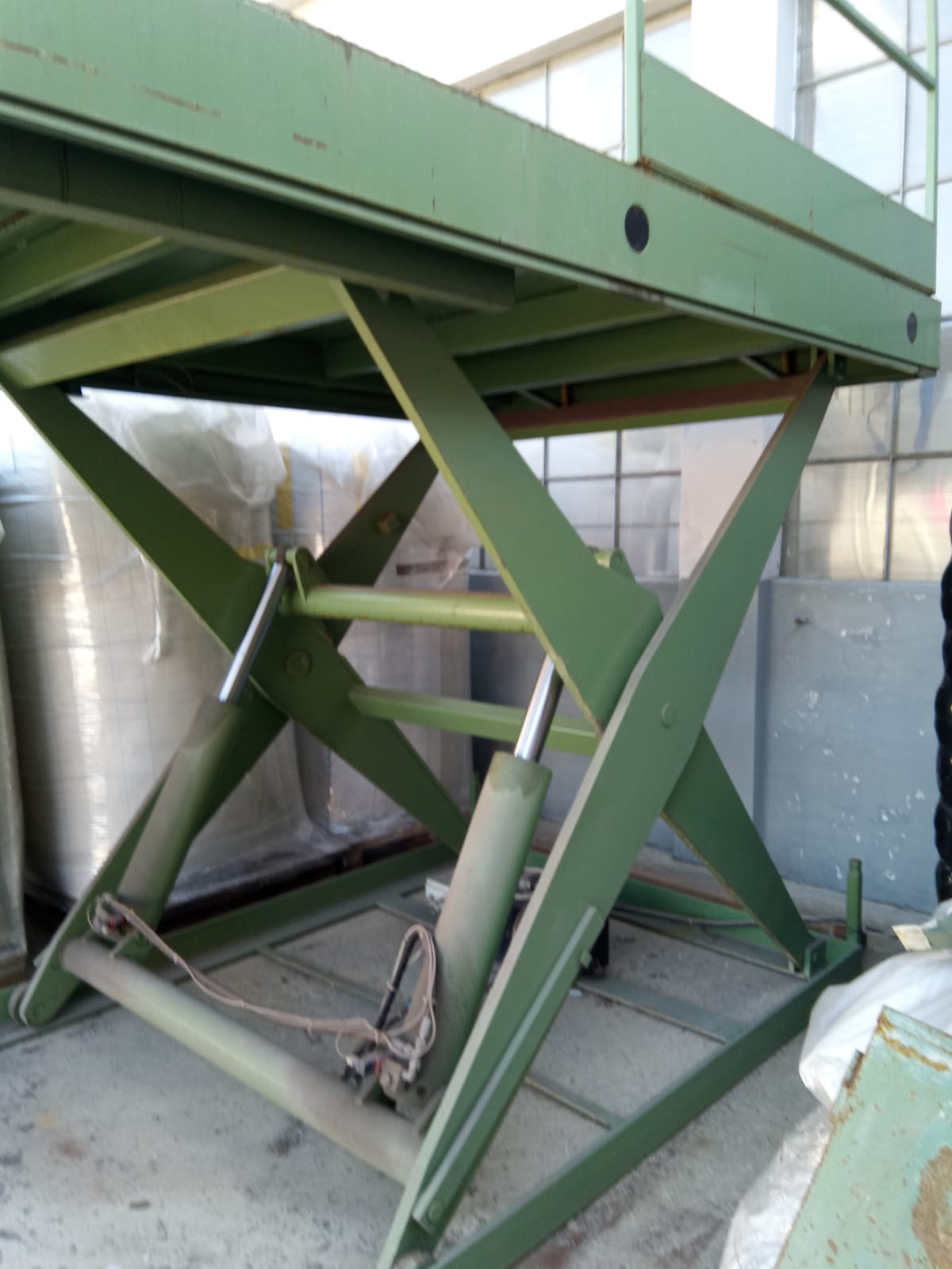 Piatta forma per carico containers in vendita - foto 2