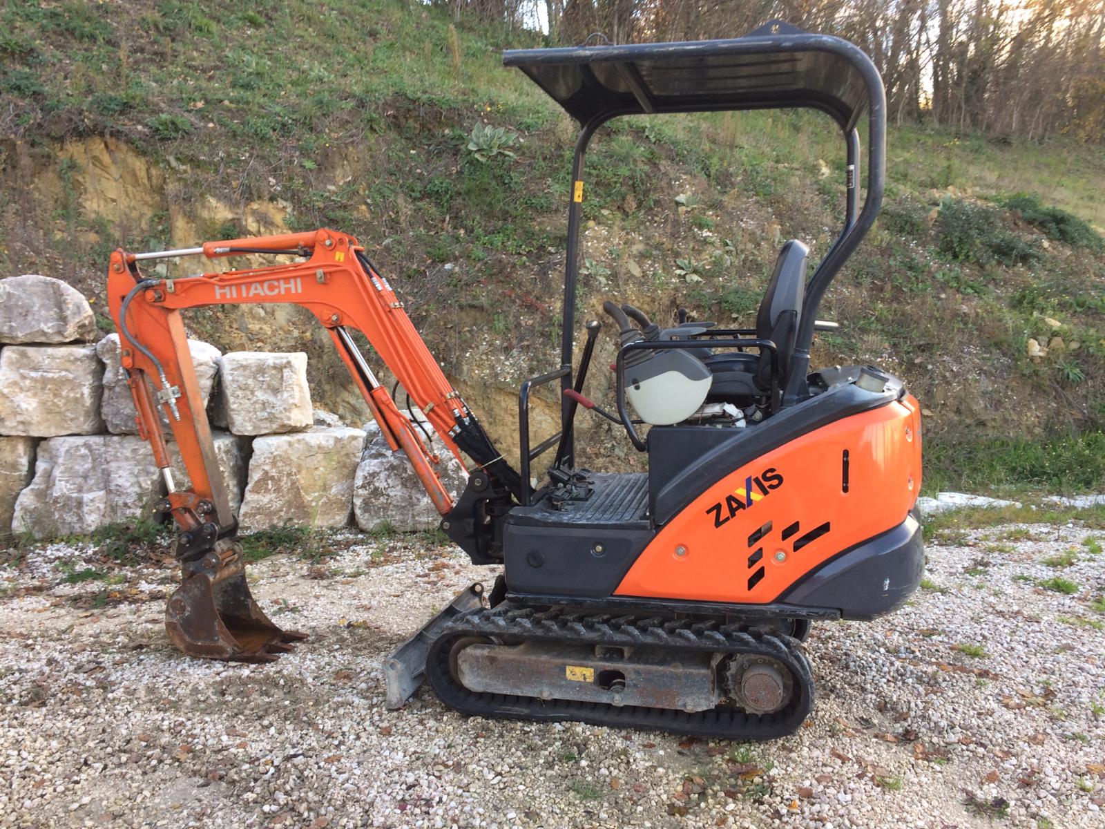 Miniescavatore ihatachi zx 14 in vendita - foto 1