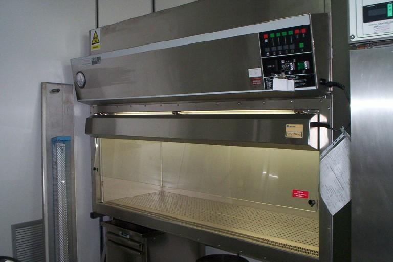 CAPPA A FLUSSO LAMINARE BSB6A ICN Biomedicals (Gelaire) in vendita - foto 1