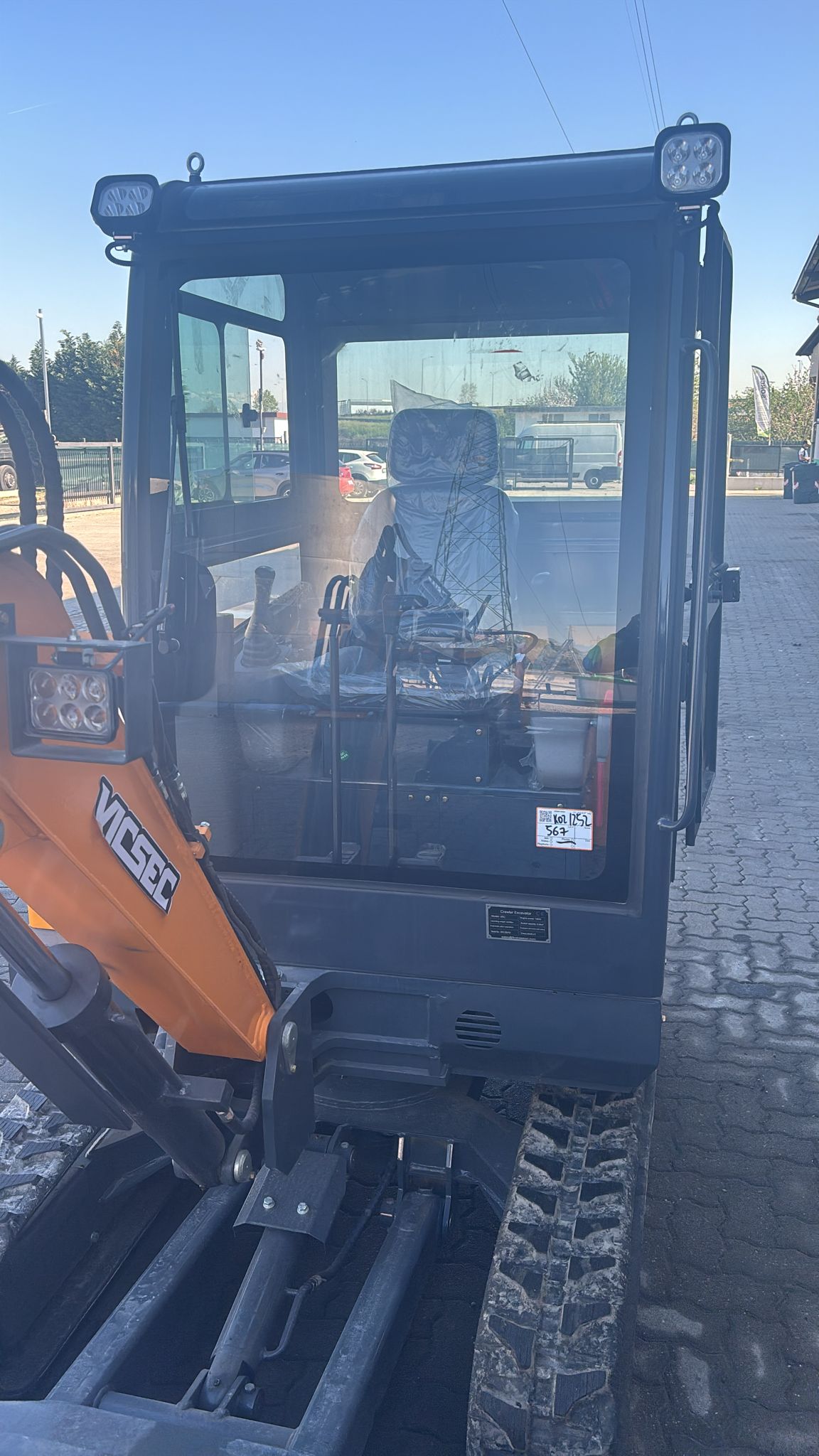 ESCAVATORE VICSEC 35 QUINTALI in vendita - foto 4
