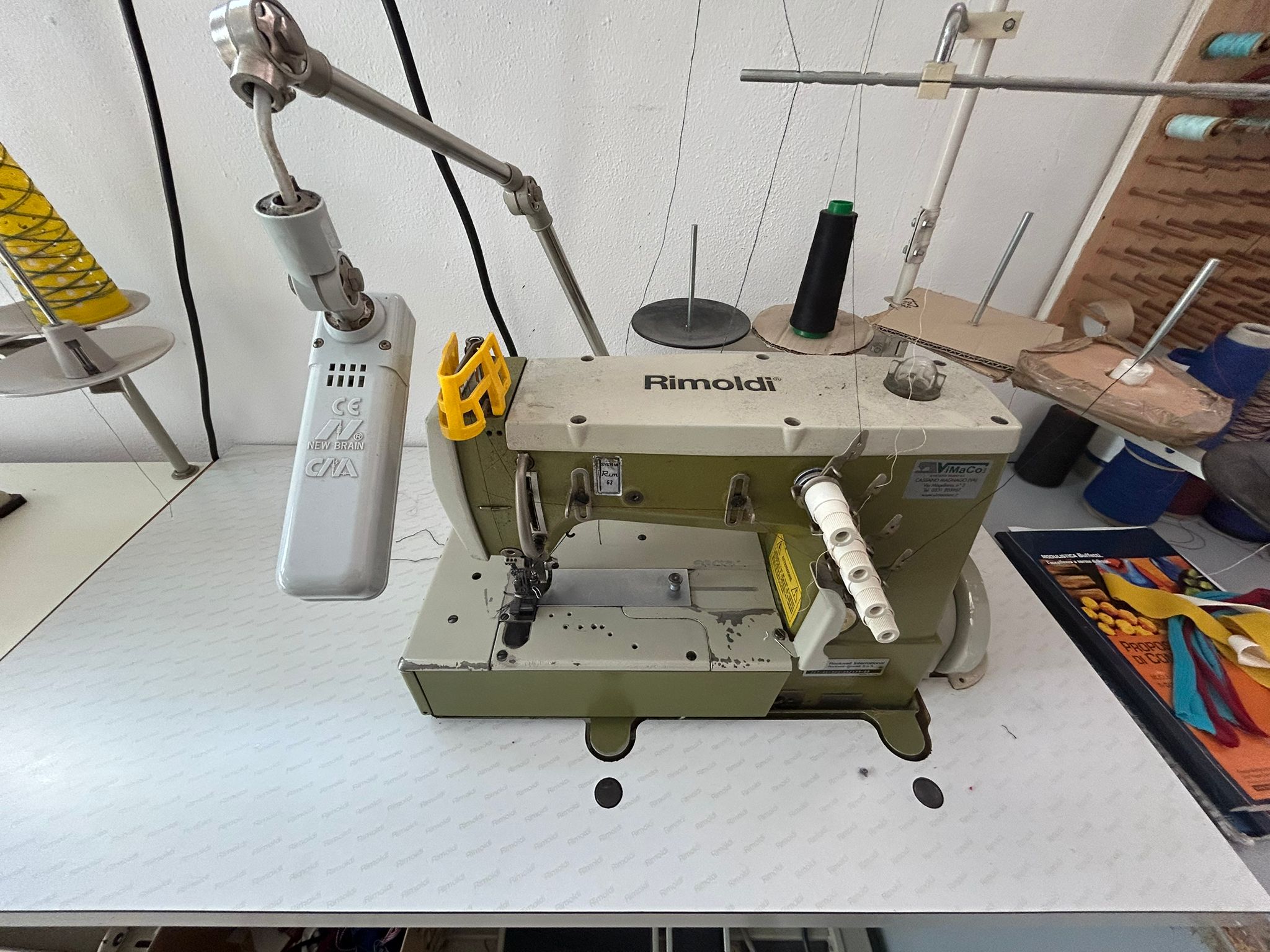 MAGLIFICIO ARTIGIANALE PRODUZIONE MAGLIERIA in vendita - foto 2