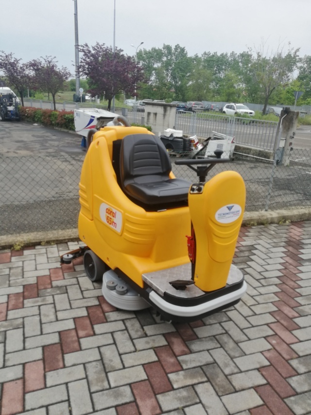 Lavapavimenti Adiatek Coral 65M in vendita - foto 5