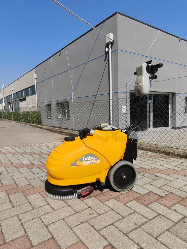 Lavapavimenti Adiatek Baby Plus - Litio in vendita - foto 5