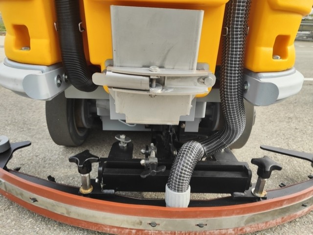 Lavapavimenti modello Adiatek Diamond 100 S in vendita - foto 2