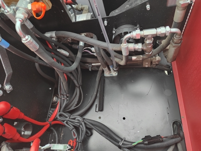 Motoscopa spazzatrice ride-on sweeper in vendita - foto 4