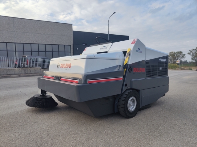 Spazzatrice Dulevo 120 elettrica in vendita - foto 3