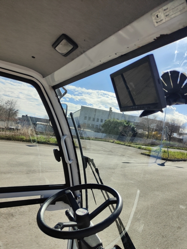 Spazzatrice stradale road sweeper  in vendita - foto 6