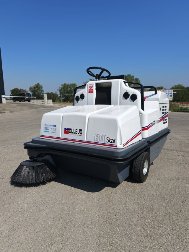 Spazzatrice motoscopa Dulevo 1300 EH in vendita - foto 13