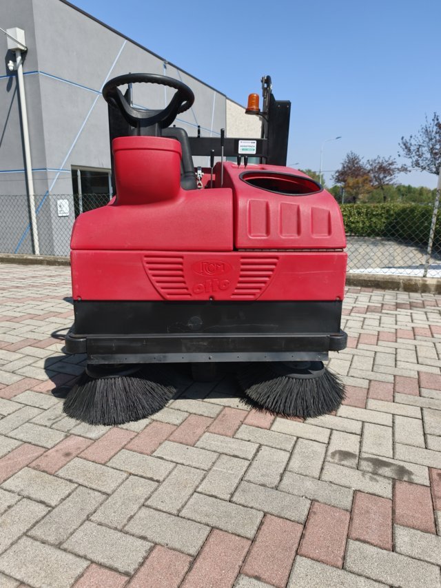 Spazzatrice motoscopa RCM Otto E TOP in vendita - foto 3