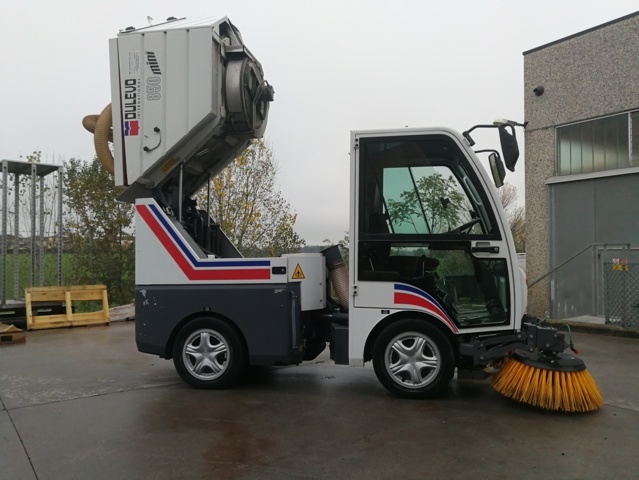 Spazzatrice Dulevo 850 Mini in vendita - foto 3