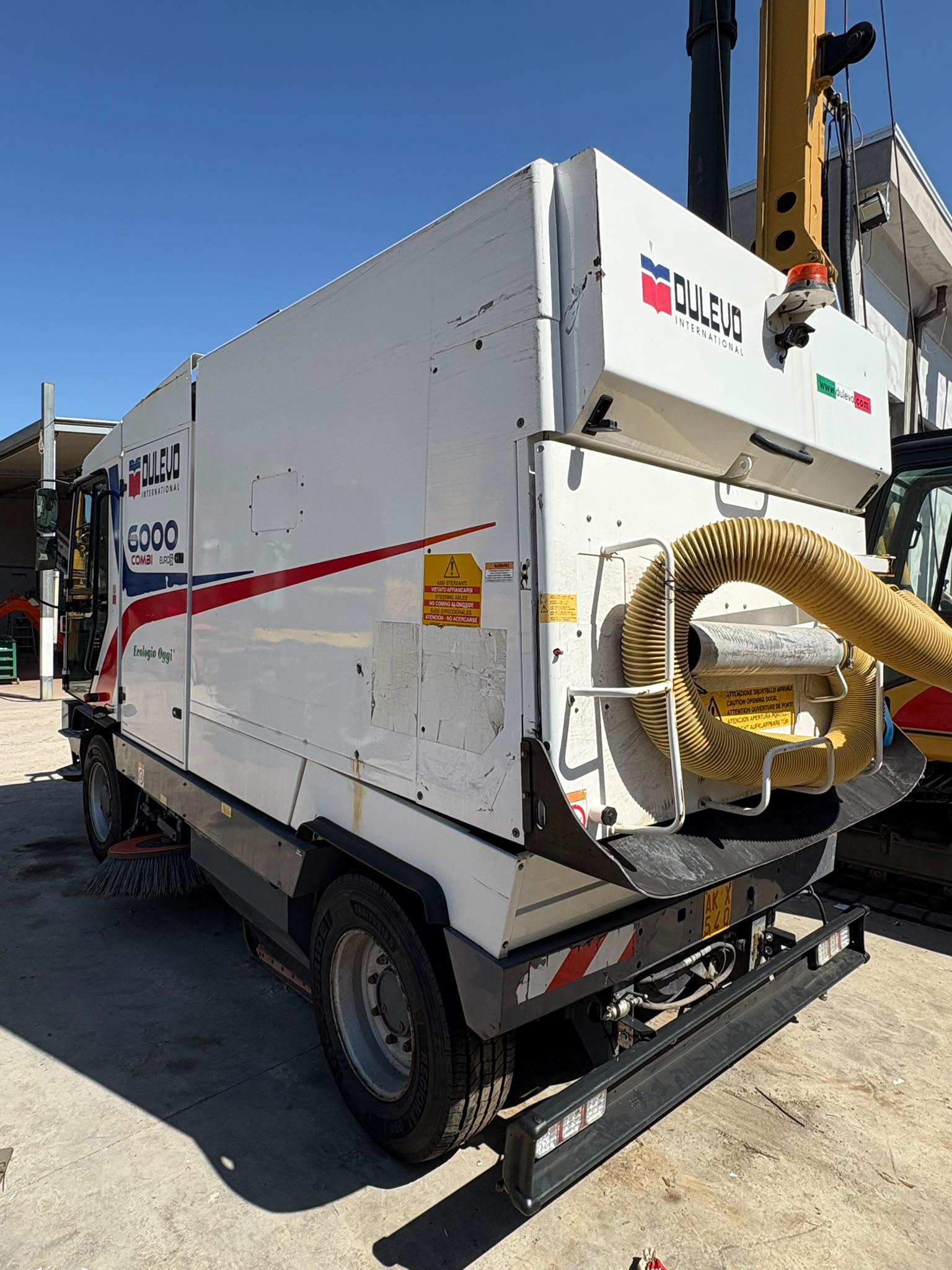 Spazzatrice stradale Dulevo 6000 Combi in vendita - foto 11
