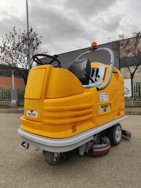 Lavapavimenti Adiatek Diamond 100 in vendita - foto 11