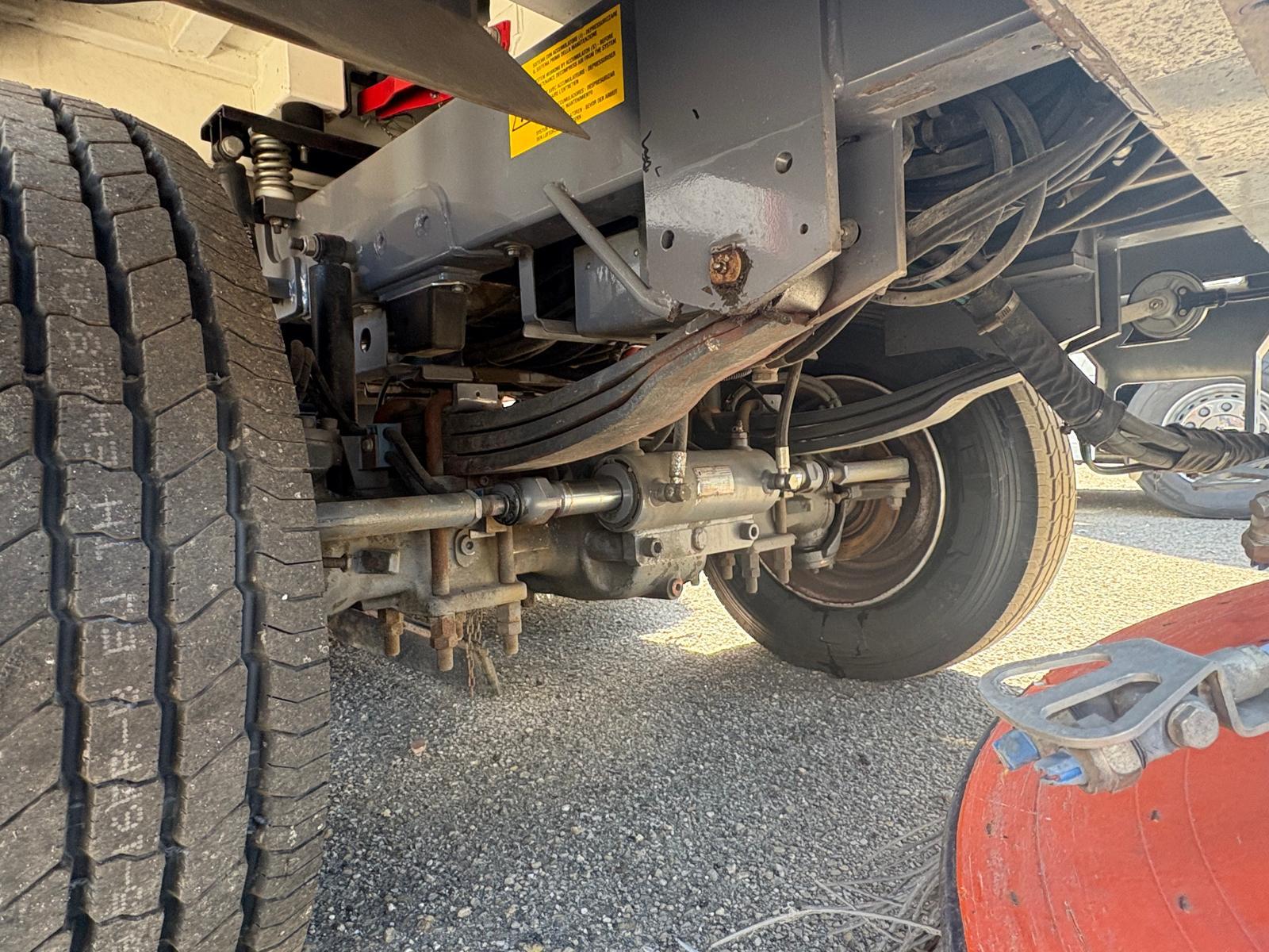 Spazzatrice stradale Dulevo 6000 Combi in vendita - foto 15