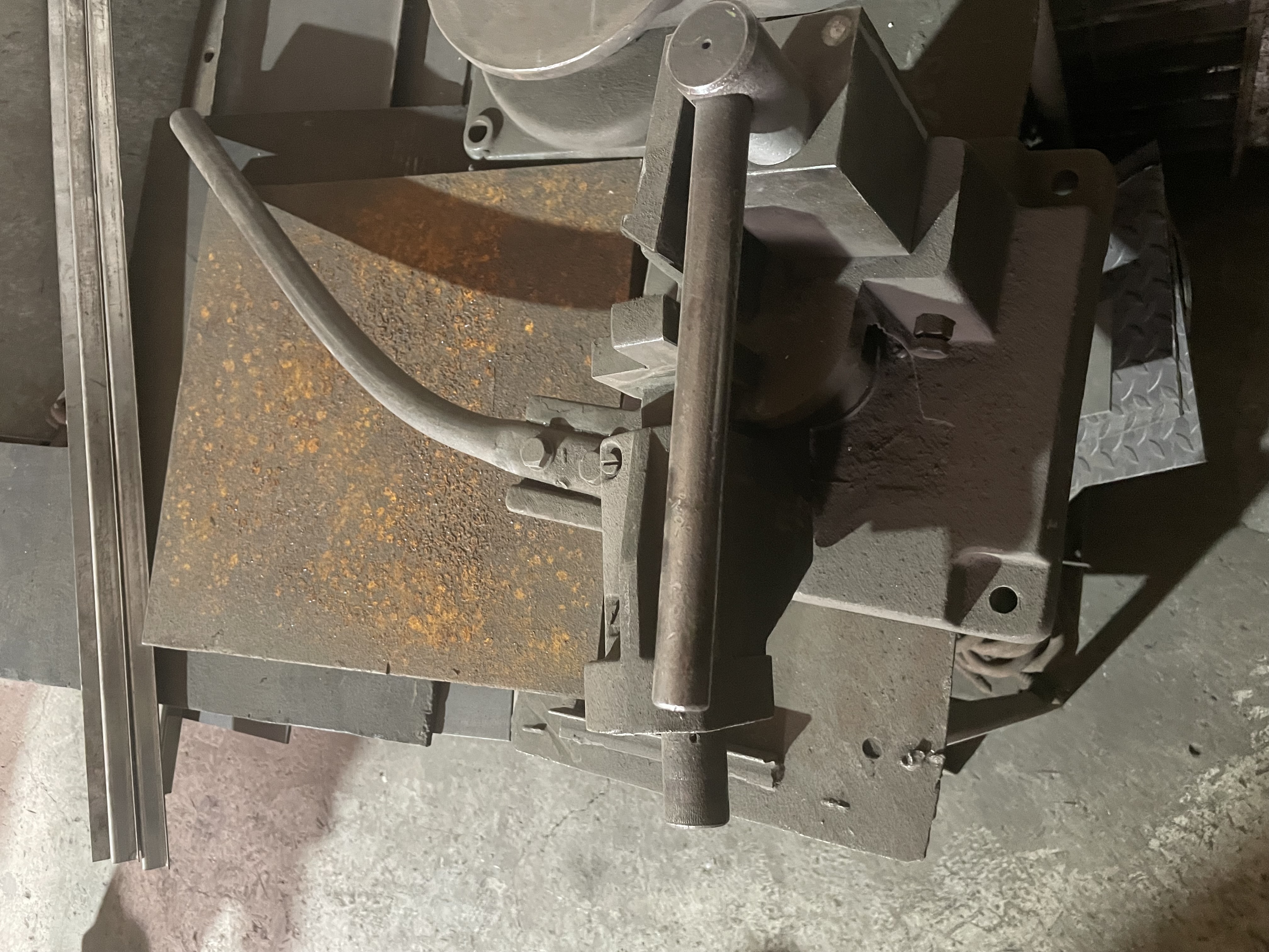 Piegaferro in vendita - foto 2