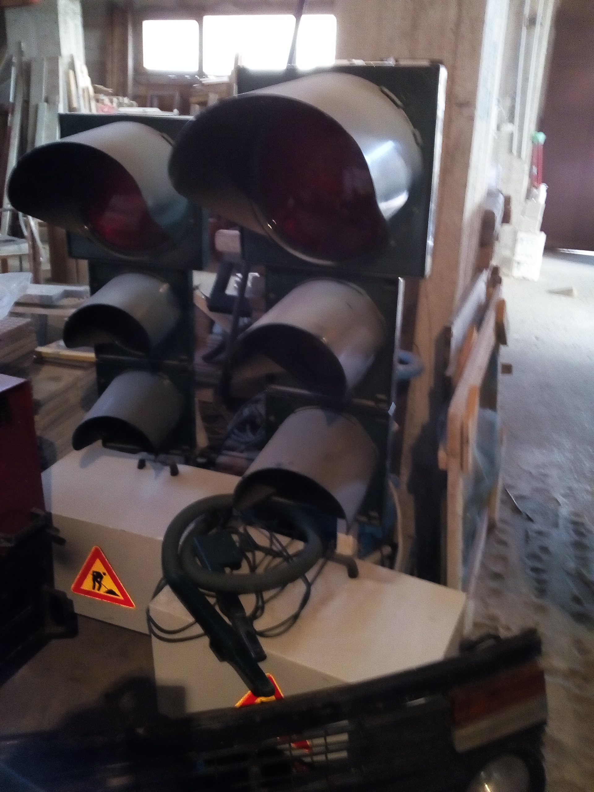 Impianto semaforico da cantiere in vendita - foto 2