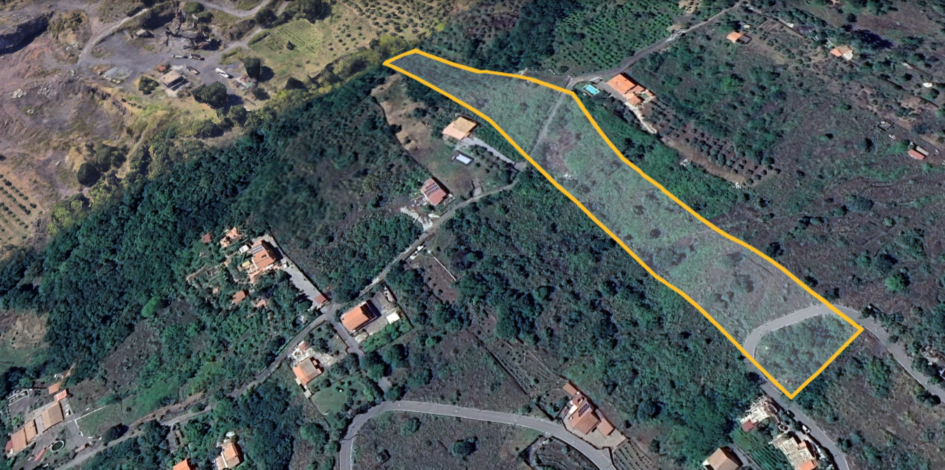 Vendo Terreno agricolo 13.800 mq con 600 mq edificabili in vendita - foto 2
