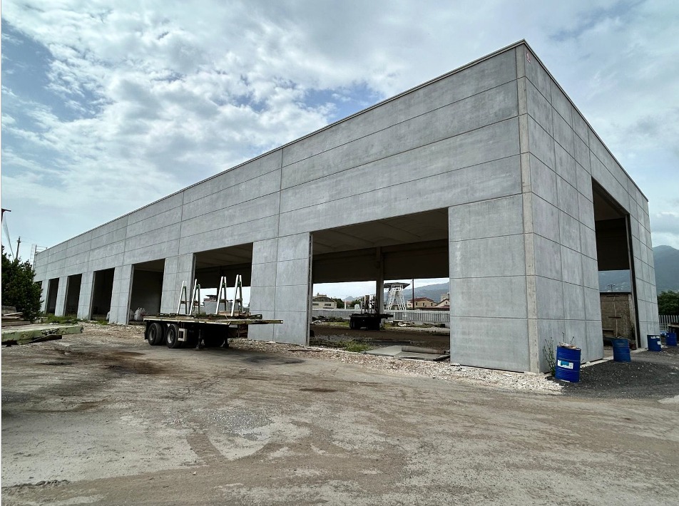 NUOVO CAPANNONE INDUSTRIALE DI MQ. 2000 in vendita - foto 2