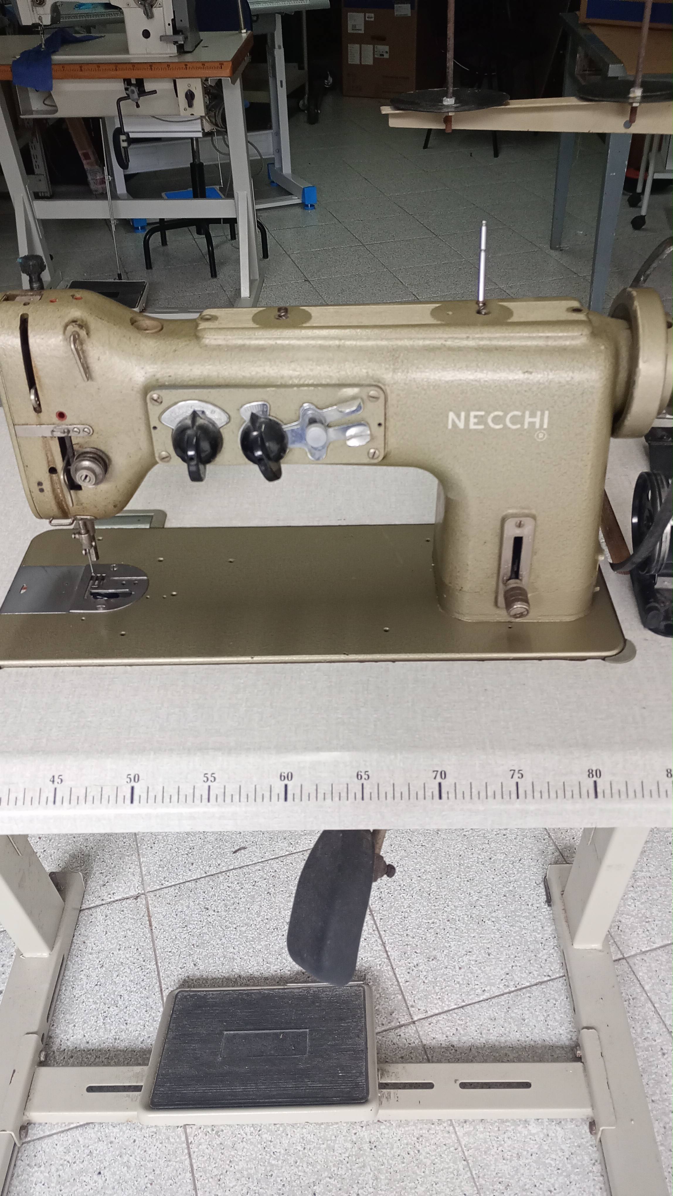 Macchina per cucire NECCHI 720-100 zig-zag in vendita - foto 1