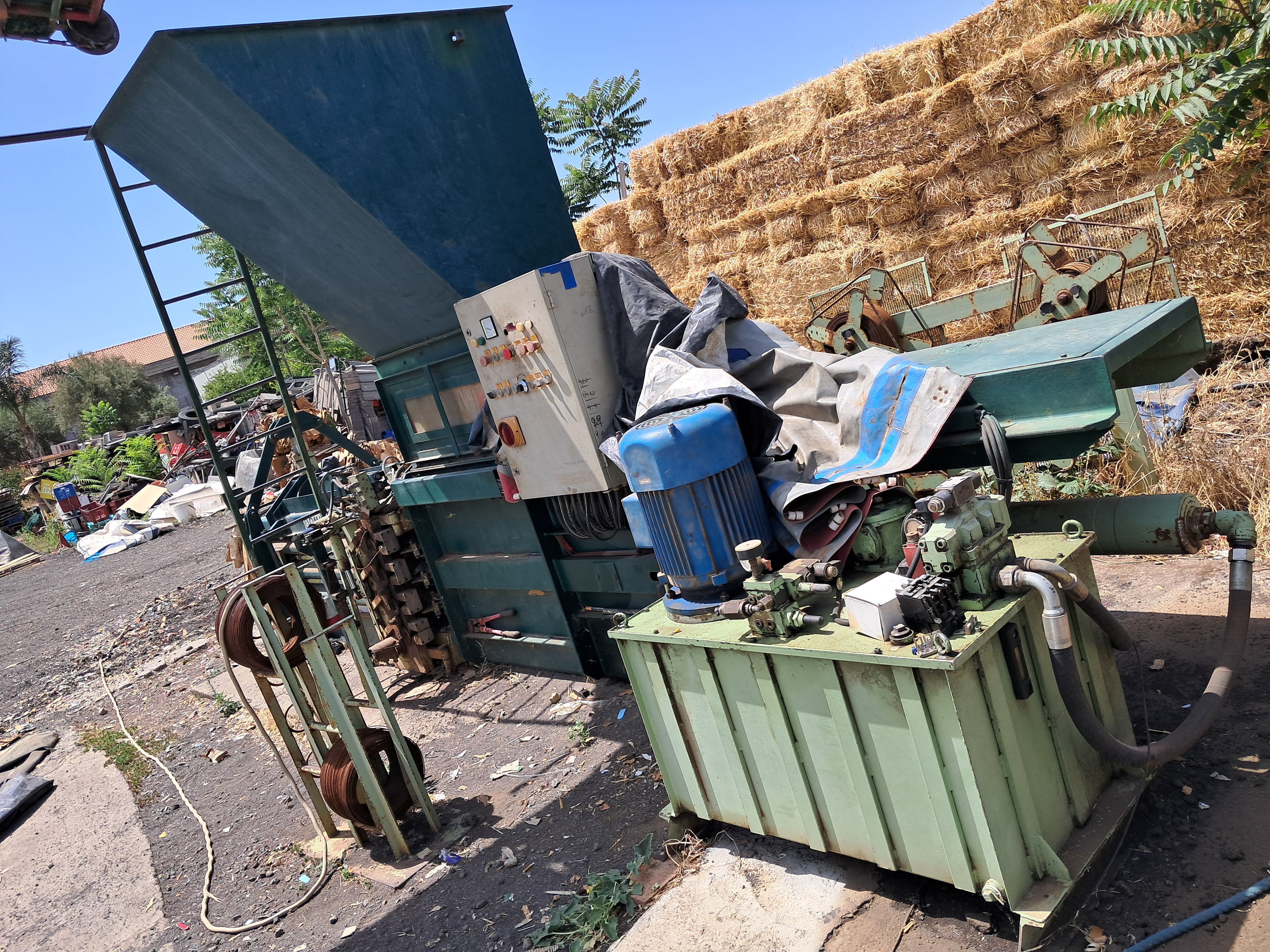 Pressa orizzontale ormic 25tonn  in vendita - foto 2