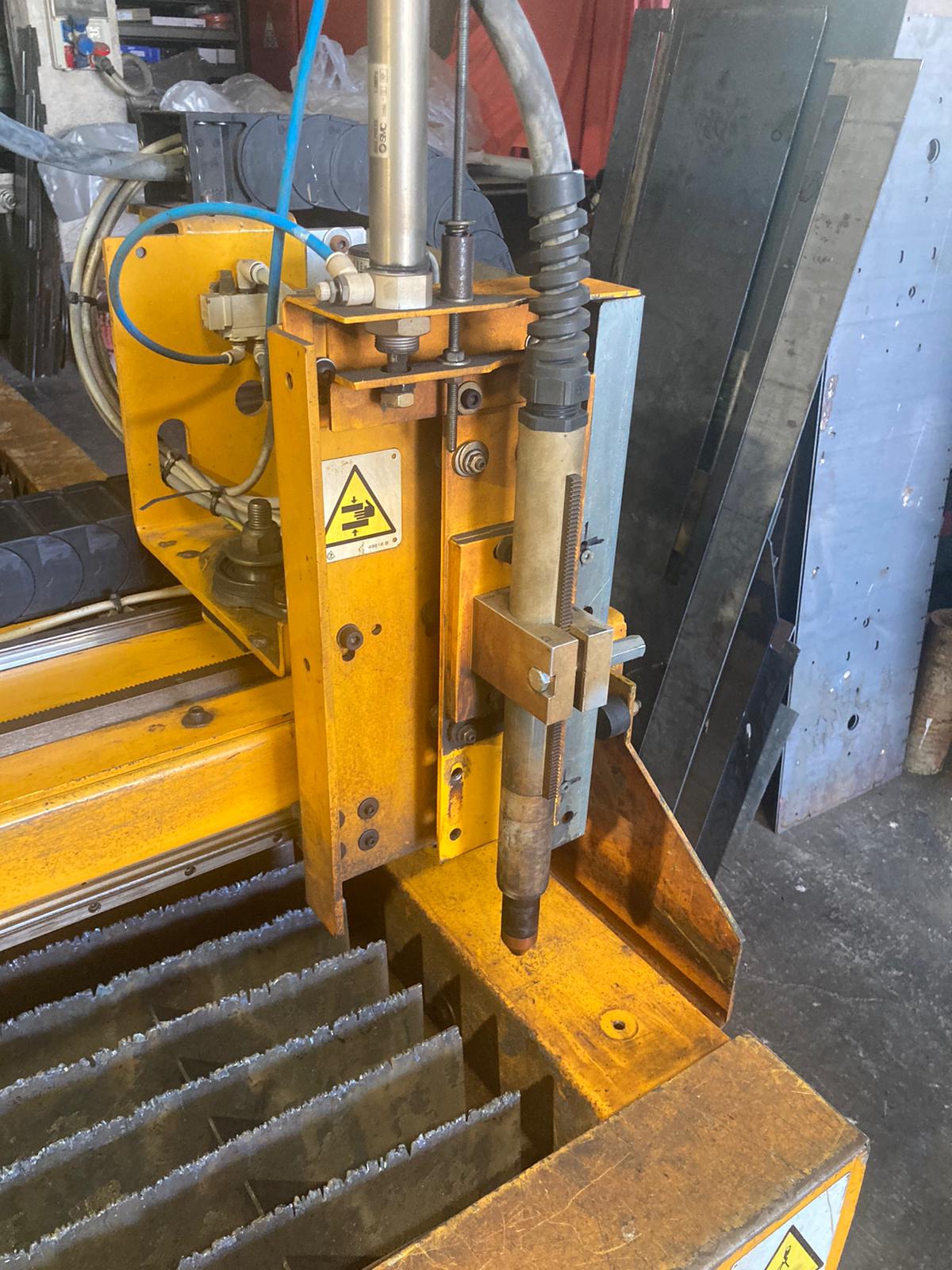 Plasma a cnc da 105 A in vendita - foto 7