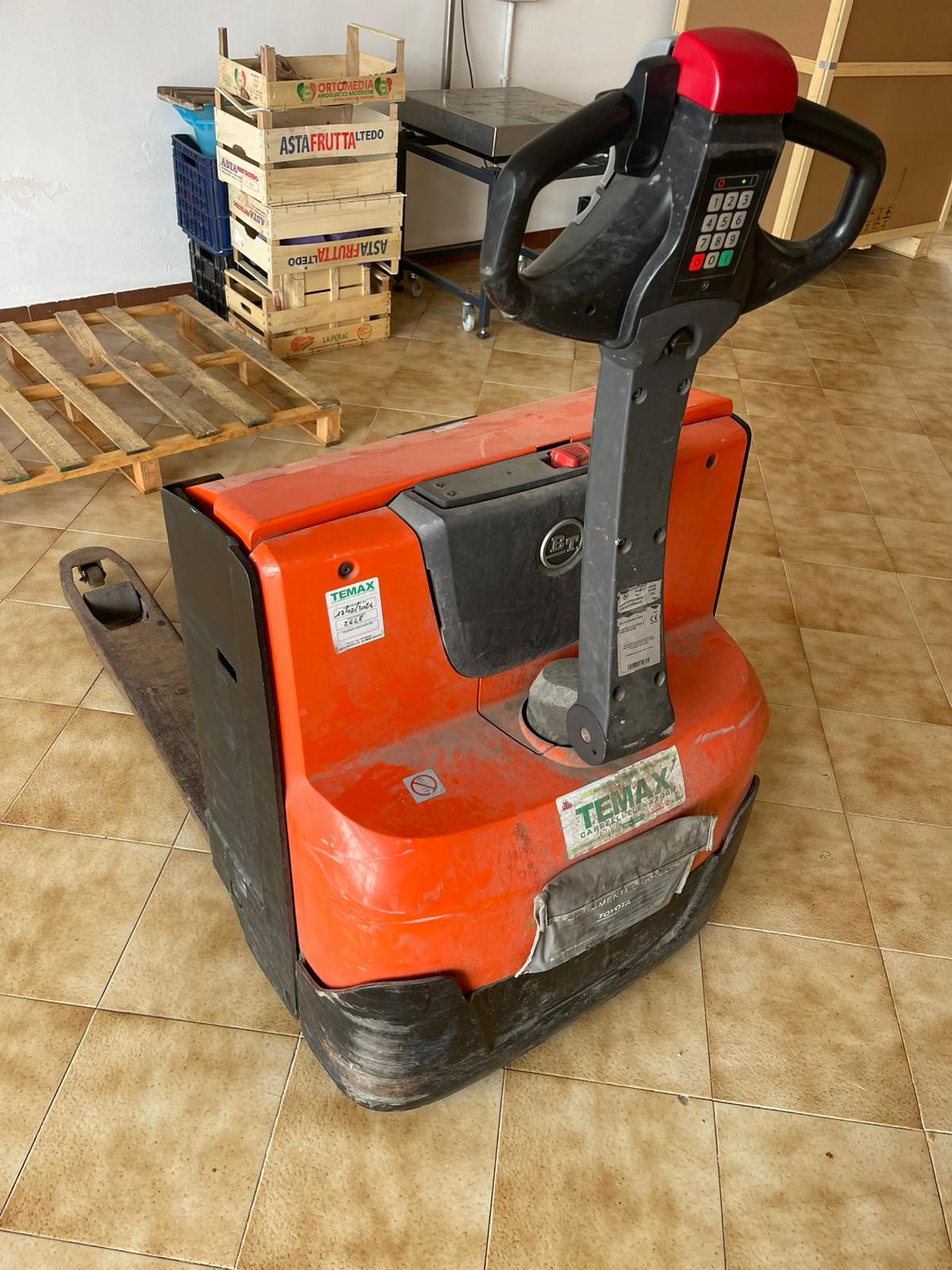 VENDESI TRANS PALLET ELETTRICO  in vendita - foto 1