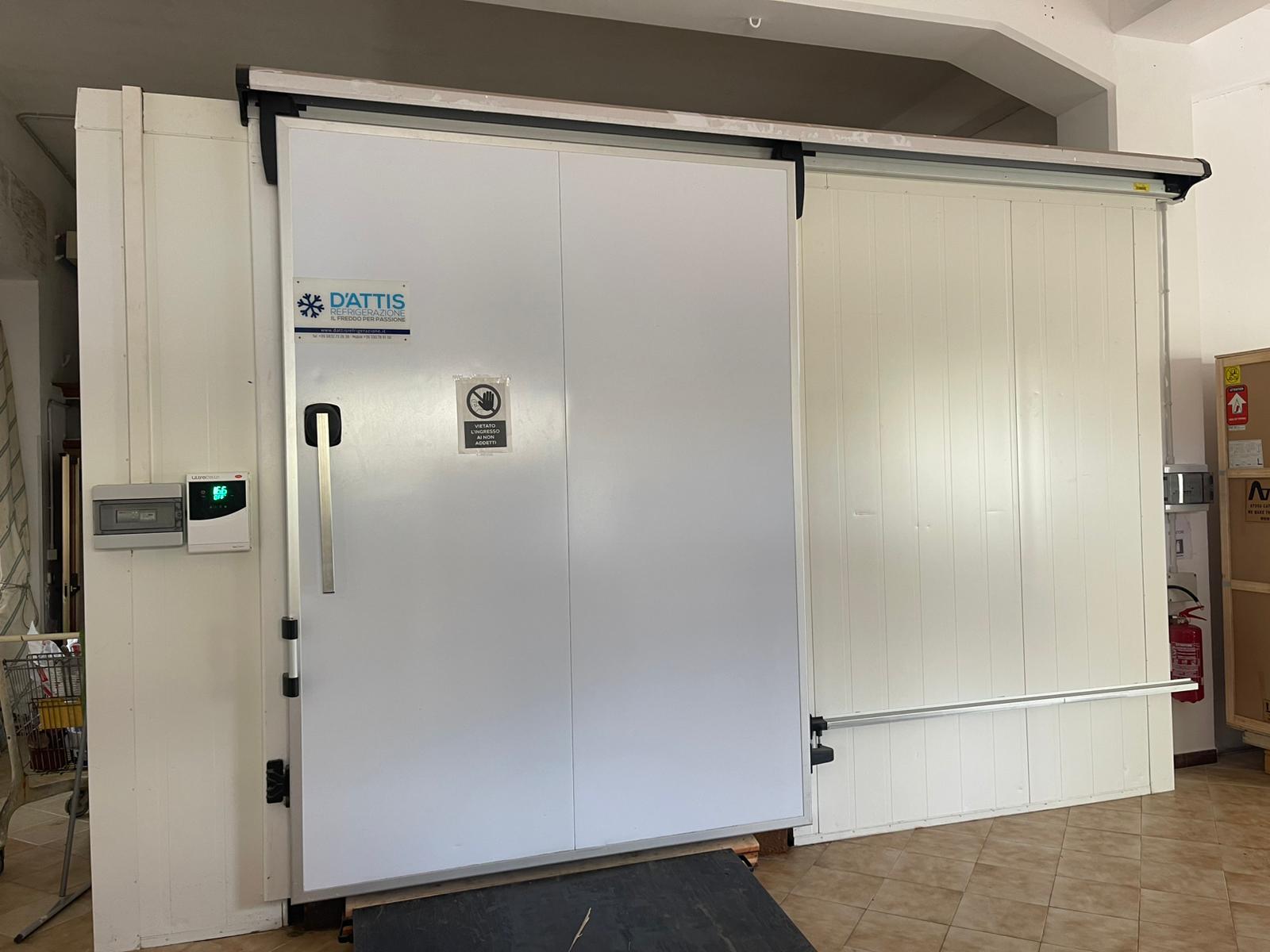 VENDO CELLA FRIGO SEMI NUOVA  in vendita - foto 3