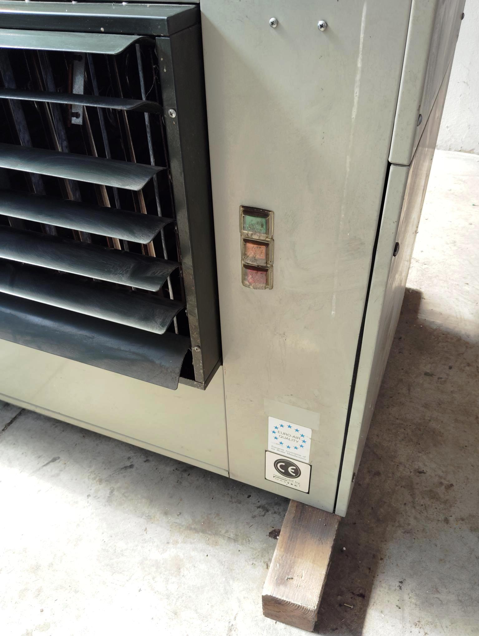 Generatore d'aria calda pensile a gas BLOWTHERM in vendita - foto 2