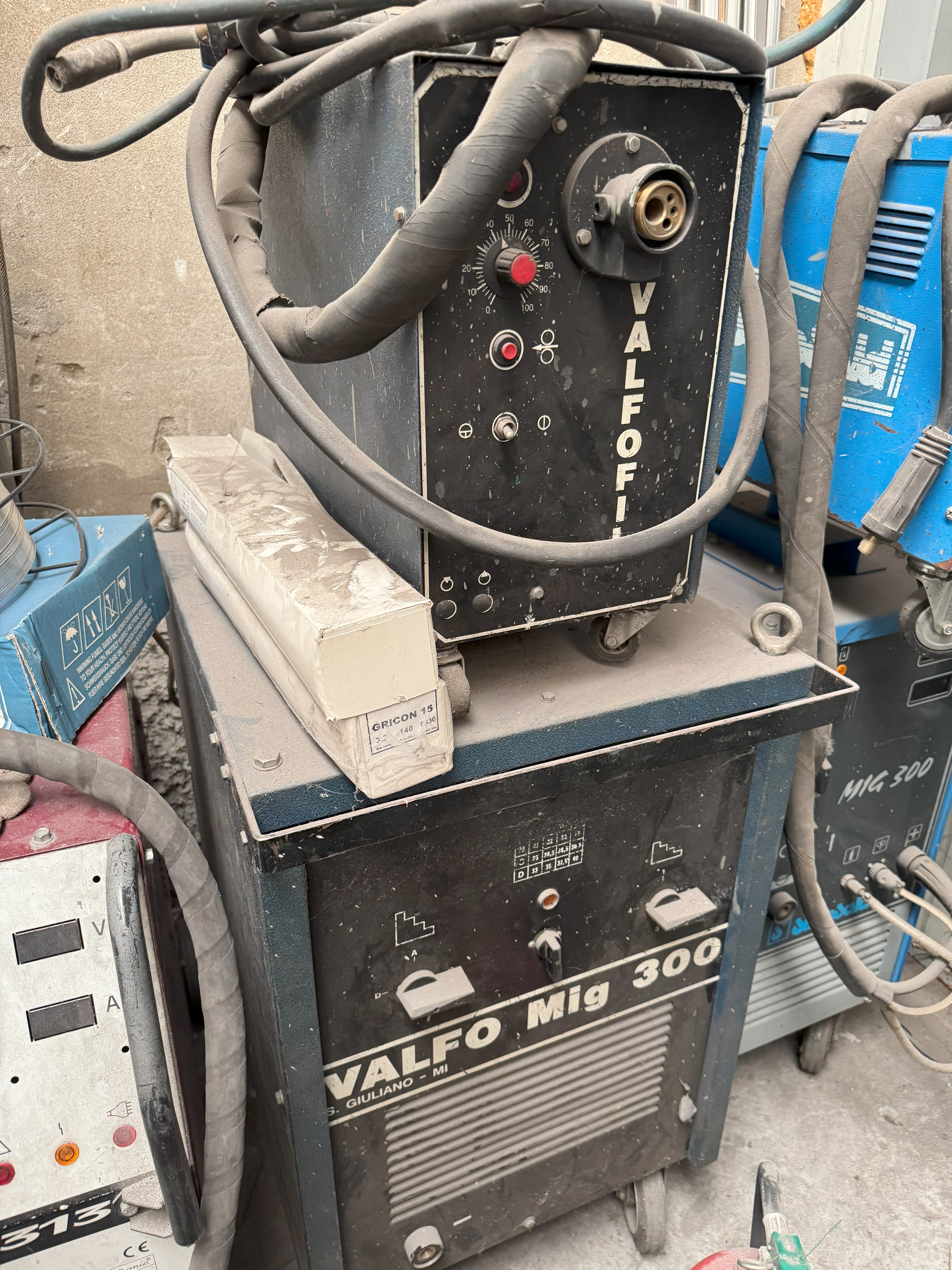 Saldatrive VALFO MIG 300 in vendita - foto 1