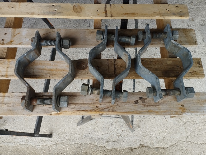 COLLARI DI FISSAGGIO  in vendita - foto 3