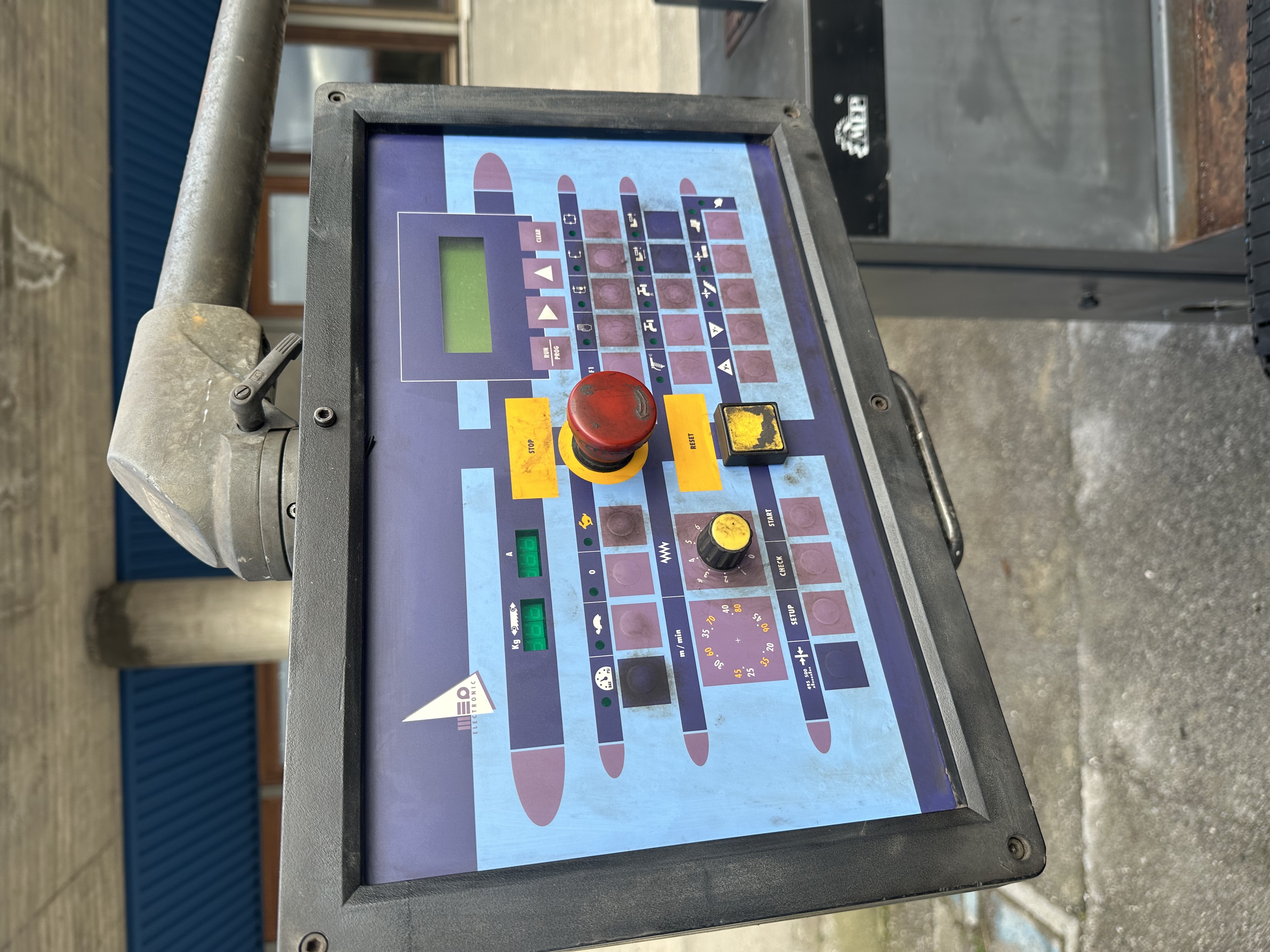 Sega a nastro Mep SHARK 320 AX CNC automatica in vendita - foto 2