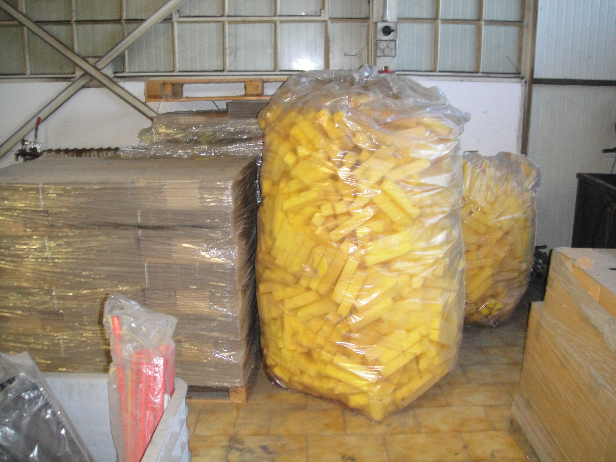Produzione Tergivetro Plastica con gomma e spugna in vendita - foto 4