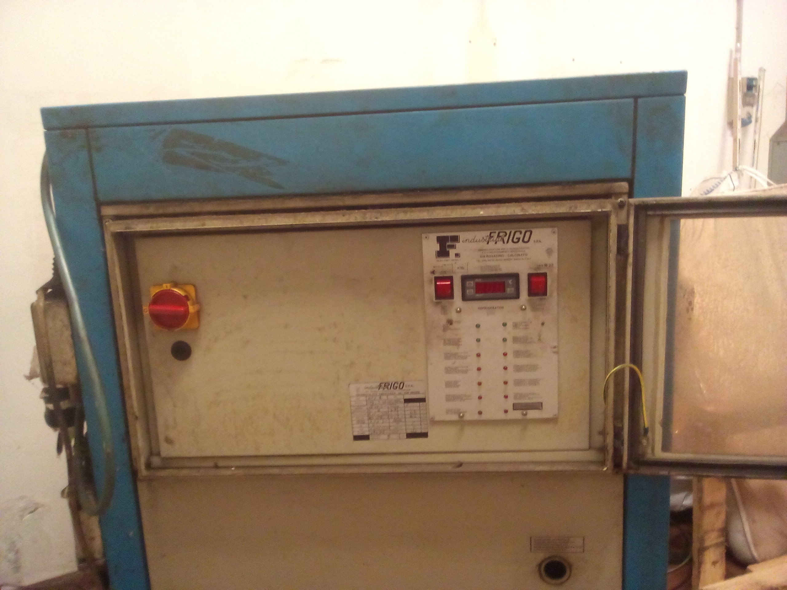 FRIGORIFERI INDUSTRIALI CHILLER  in vendita - foto 7
