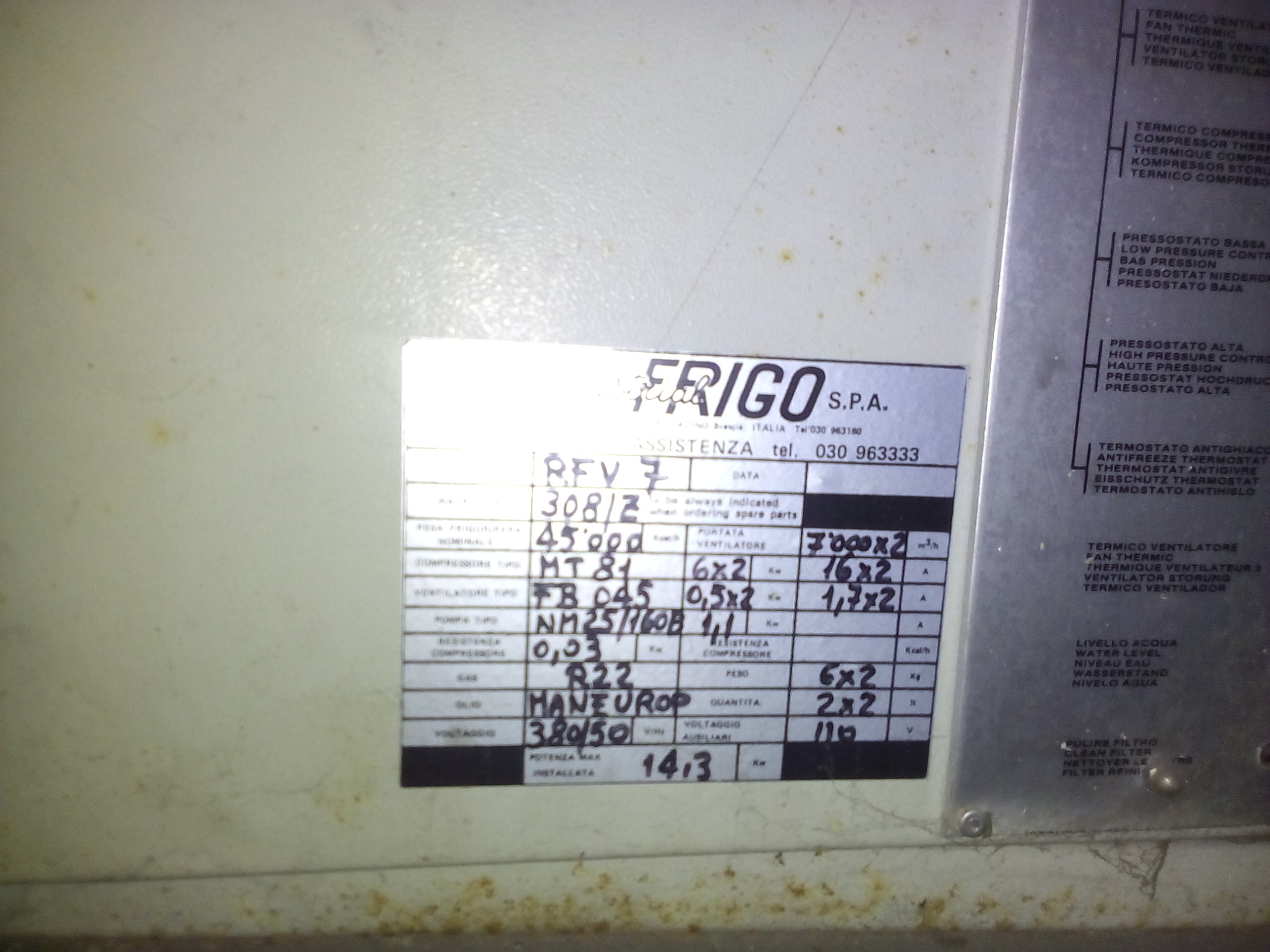 FRIGORIFERI INDUSTRIALI CHILLER  in vendita - foto 6