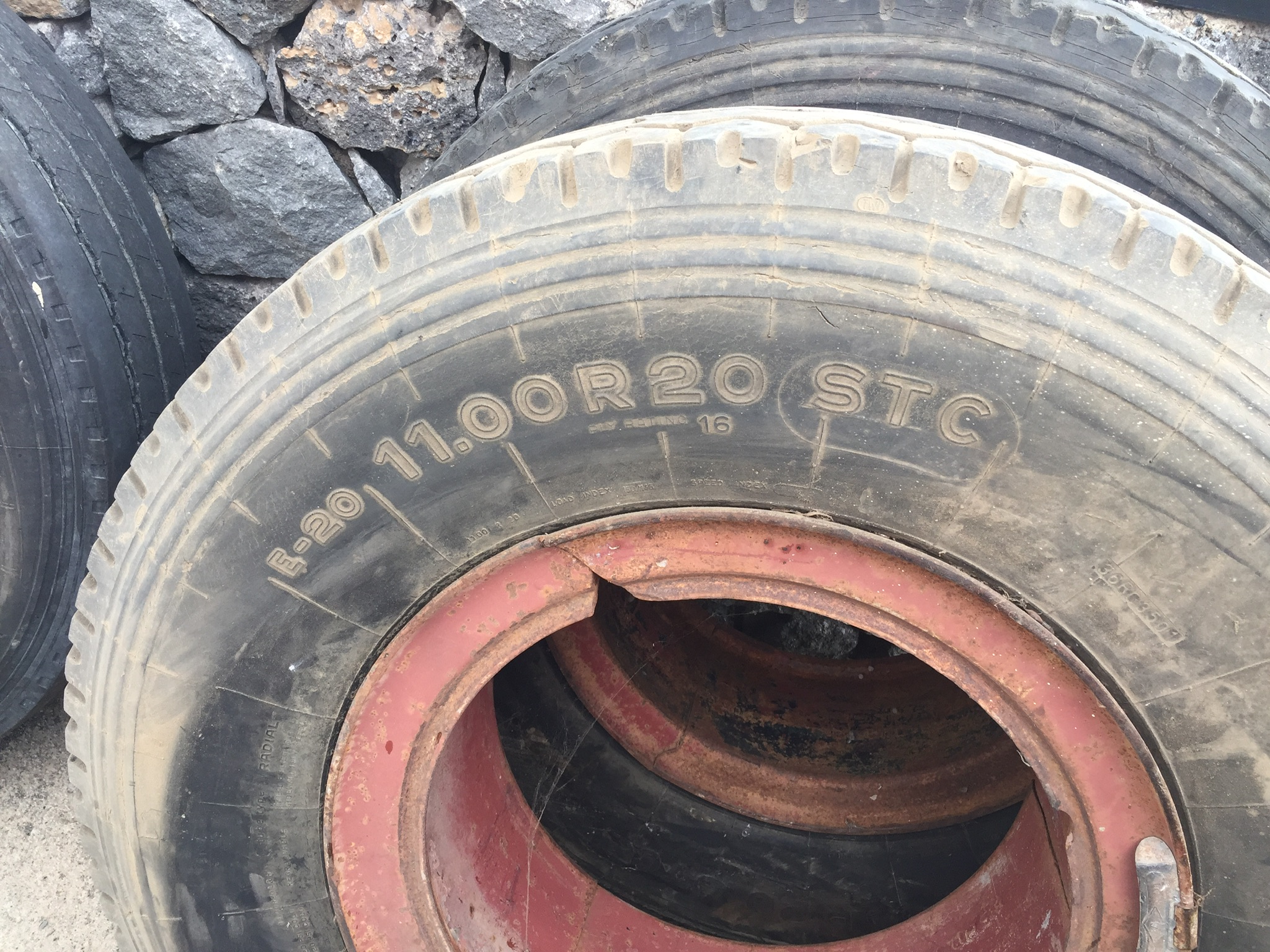 gomme  in vendita - foto 3