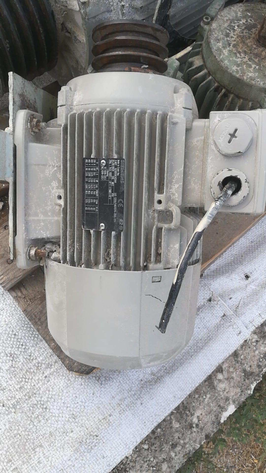 Motori elettrici siemens Ie3  in vendita - foto 2