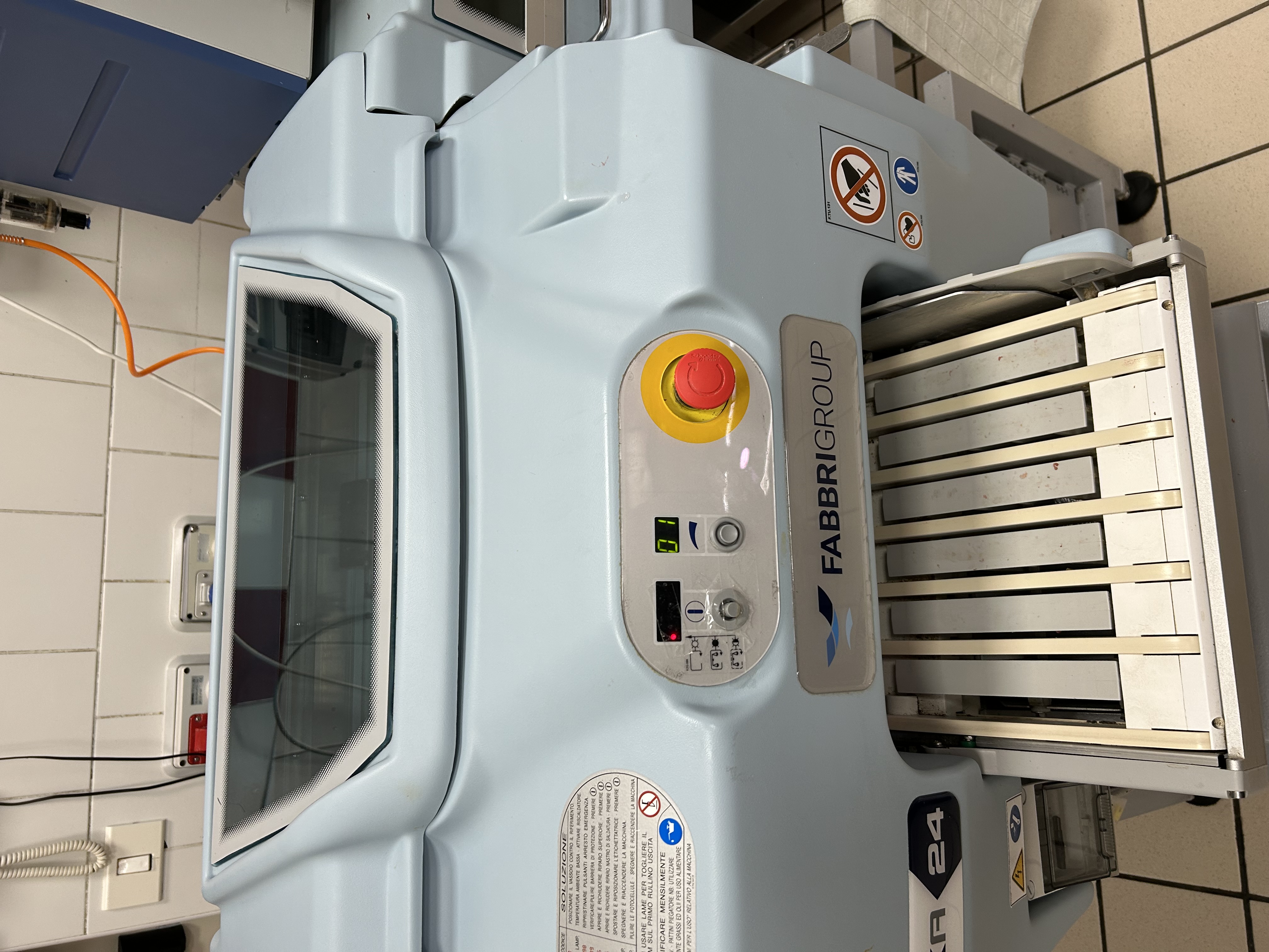 Avvolgitrice automatica Elixa 24 Con bilancia integrata in vendita - foto 1