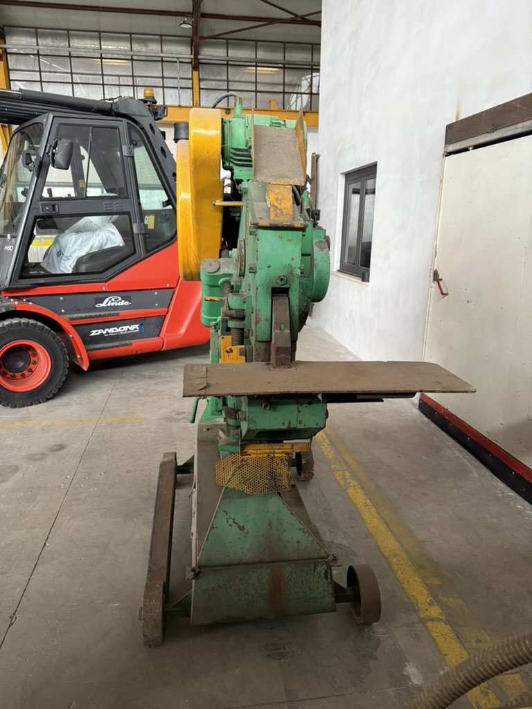 Punzonatrice-cesoia combinata OMERA MULTIMATIC 70S in vendita - foto 5