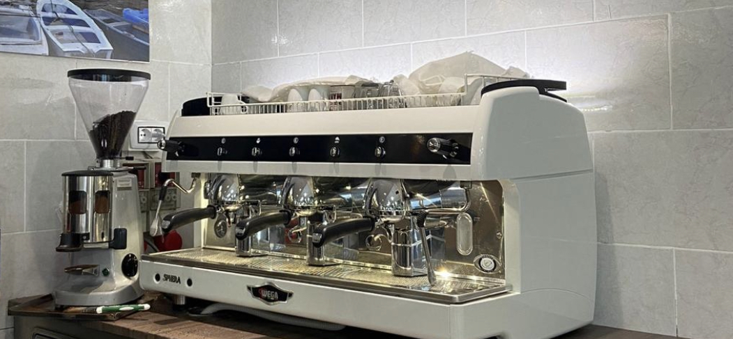 MACINA CAFFè DA BAR PROFESSIONALE wega 3 gruppi in vendita - foto 2