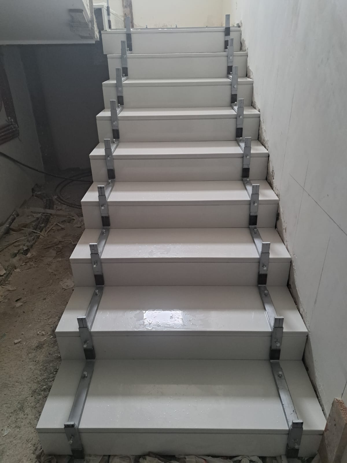 Brevetto per pavimentazione innovativa di scale e piani in vendita - foto 1