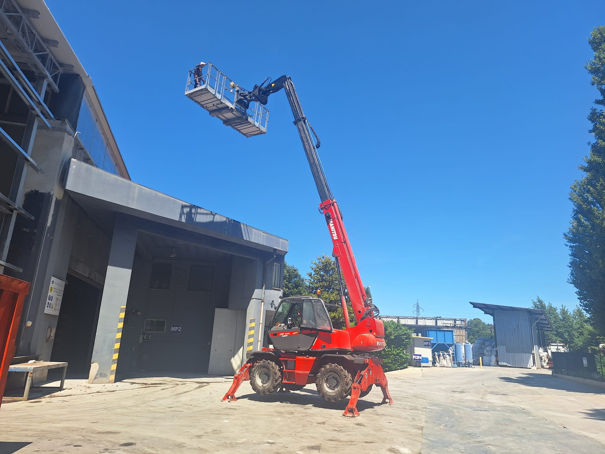 MANITOU in vendita - foto 1