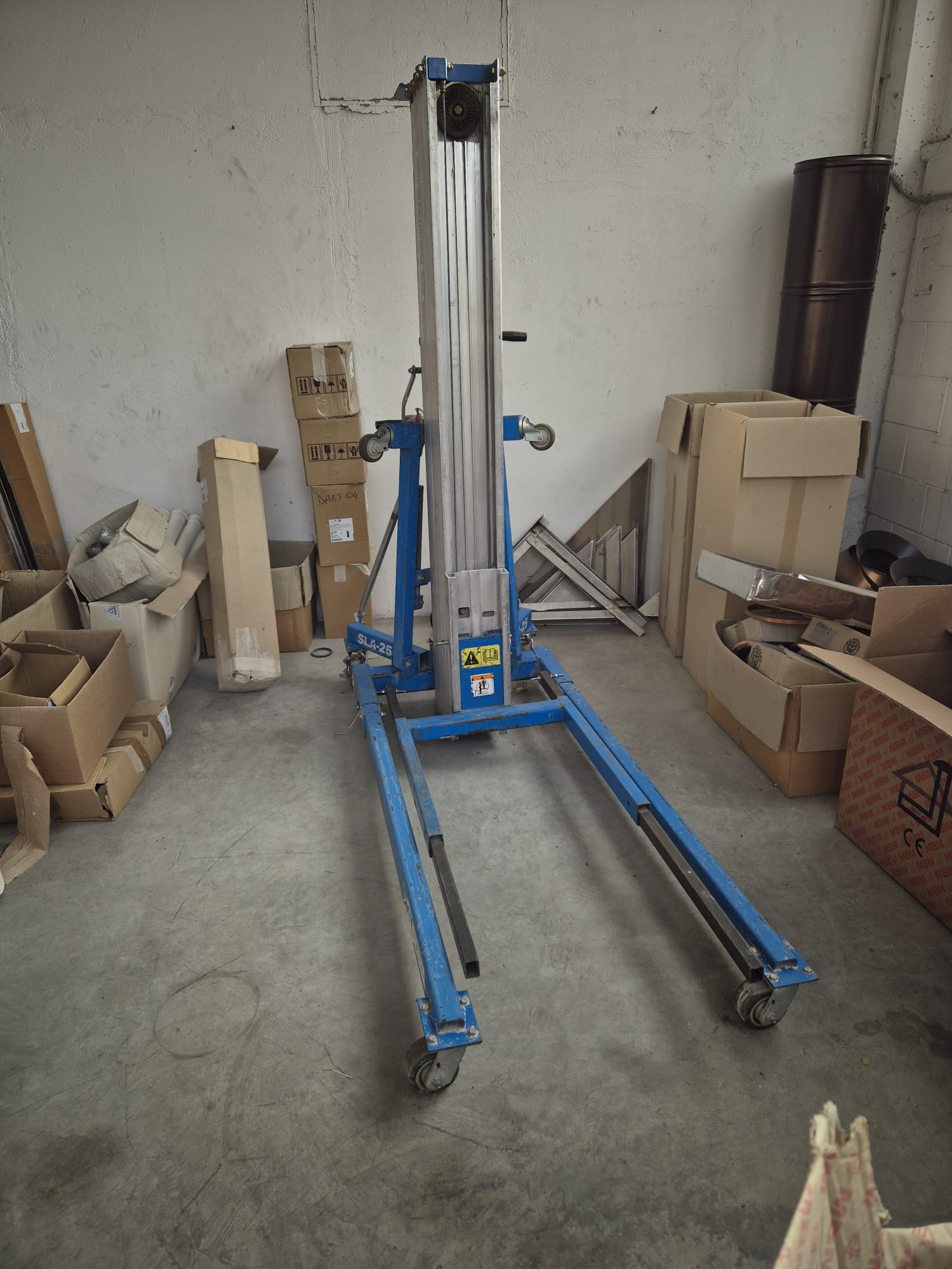 ELEVATORE DI MATERIALI GENIE  in vendita - foto 2