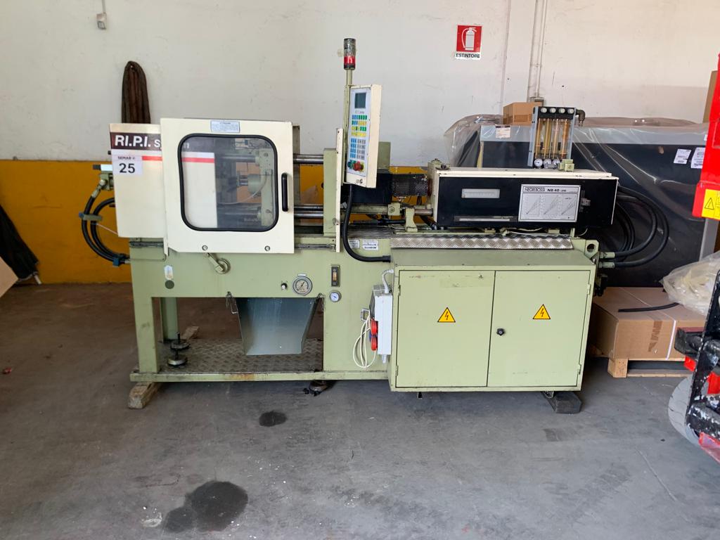 Presse a iniezione per plastica in vendita