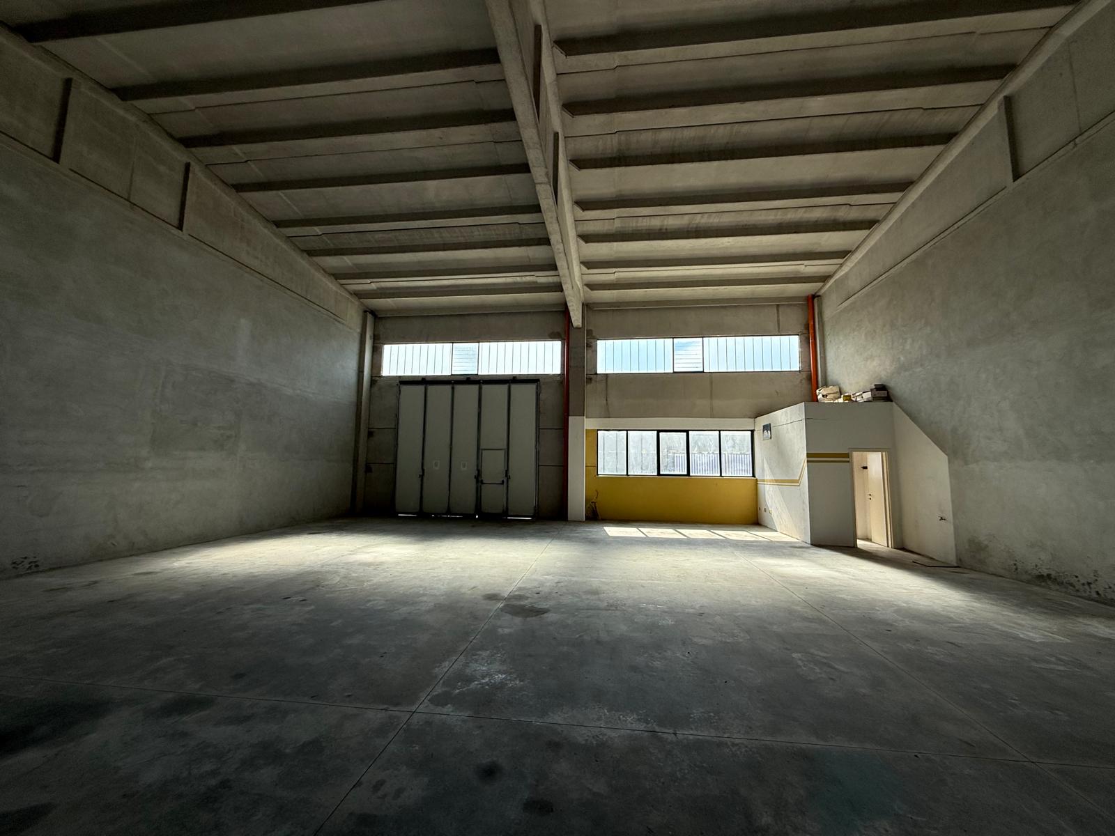 Fano Bellocchi vendesi capannone in vendita - foto 5