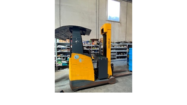 Carrelli elevatori in vendita
