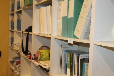 ARREDI D'UFFICIO E ATTREZZATURE INFORMATICHE in vendita - foto 5