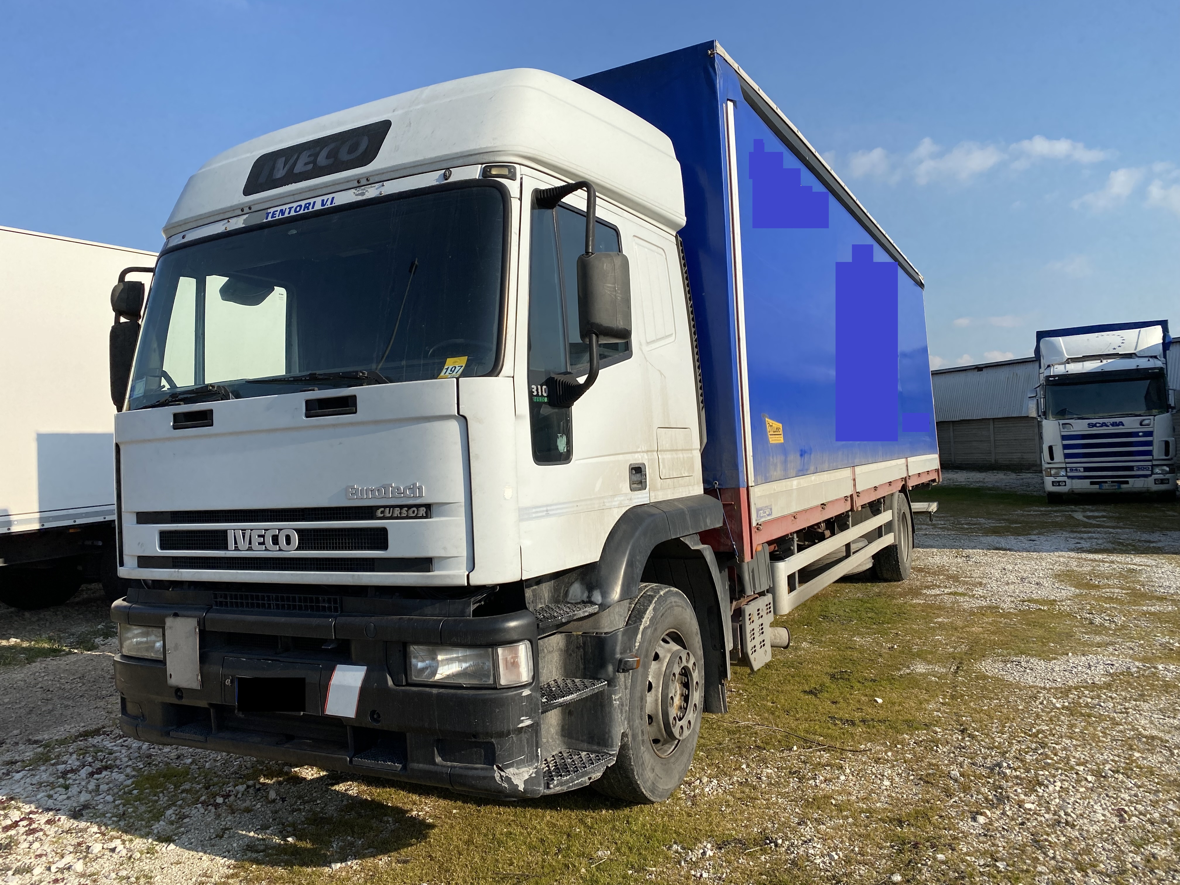 Autocarri in vendita